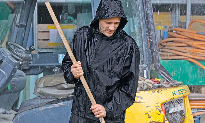 Regenbekleidung