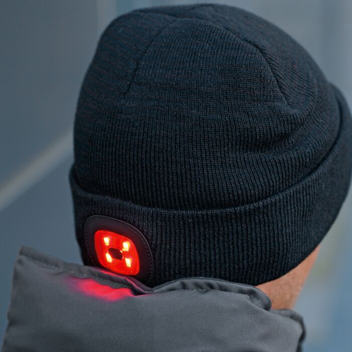 Strickmütze mit integriertem und wiederaufladbarem LED-Licht